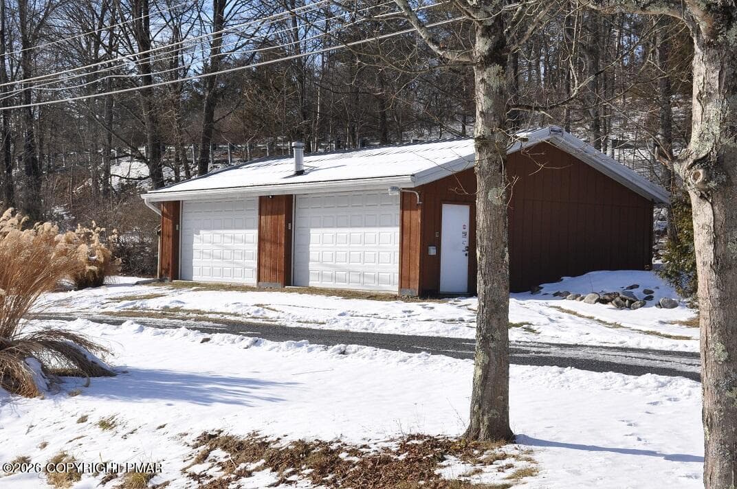 Garage - 1642 Kunkletown Road, Saylorsburg, PA 18353, Saylorsburg