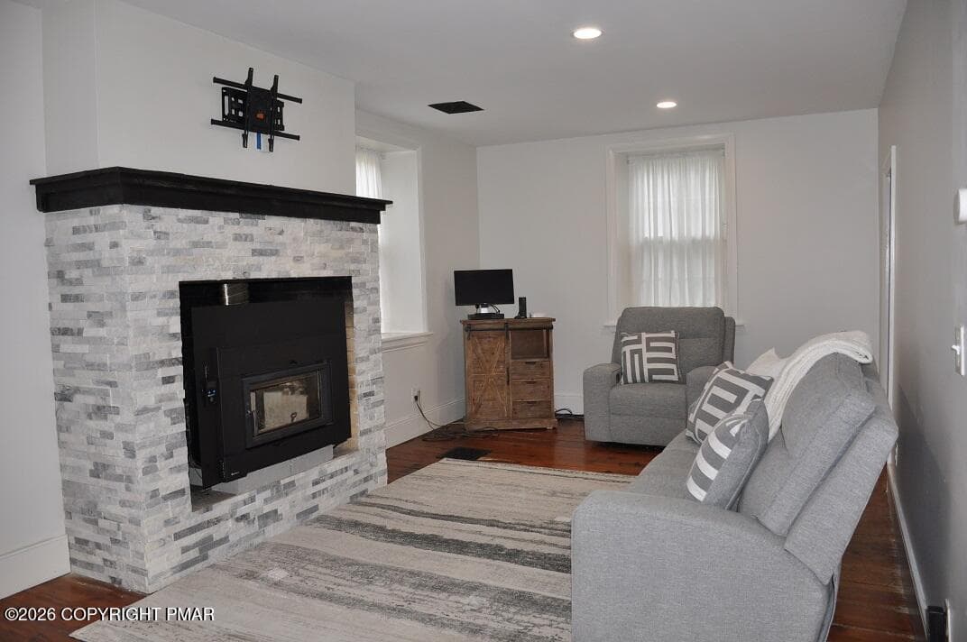 Living room v1 - 1642 Kunkletown Road, Saylorsburg, PA 18353, Saylorsburg