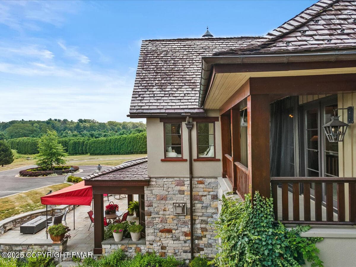 Primary Balcony - 1212 Burger Hollow Road, Effort, PA 18330, Effort