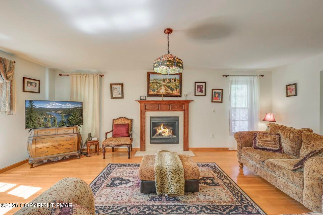 Cozy Rooms - 107 Gollum Lane, Lehman, PA 18371, Lehman