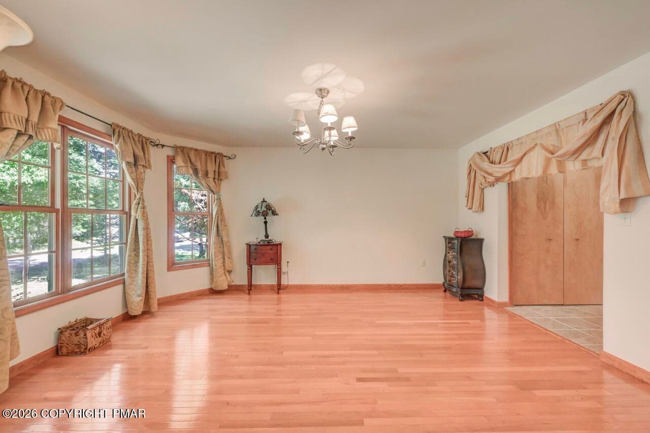 Lots of Windows! - 107 Gollum Lane, Lehman, PA 18371, Lehman
