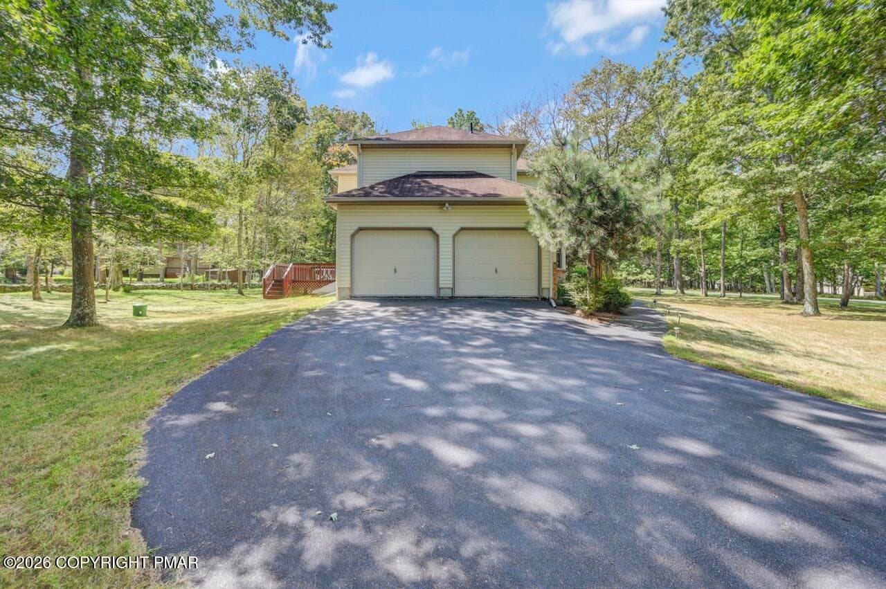 Driveway to Garage - 107 Gollum Lane, Lehman, PA 18371, Lehman