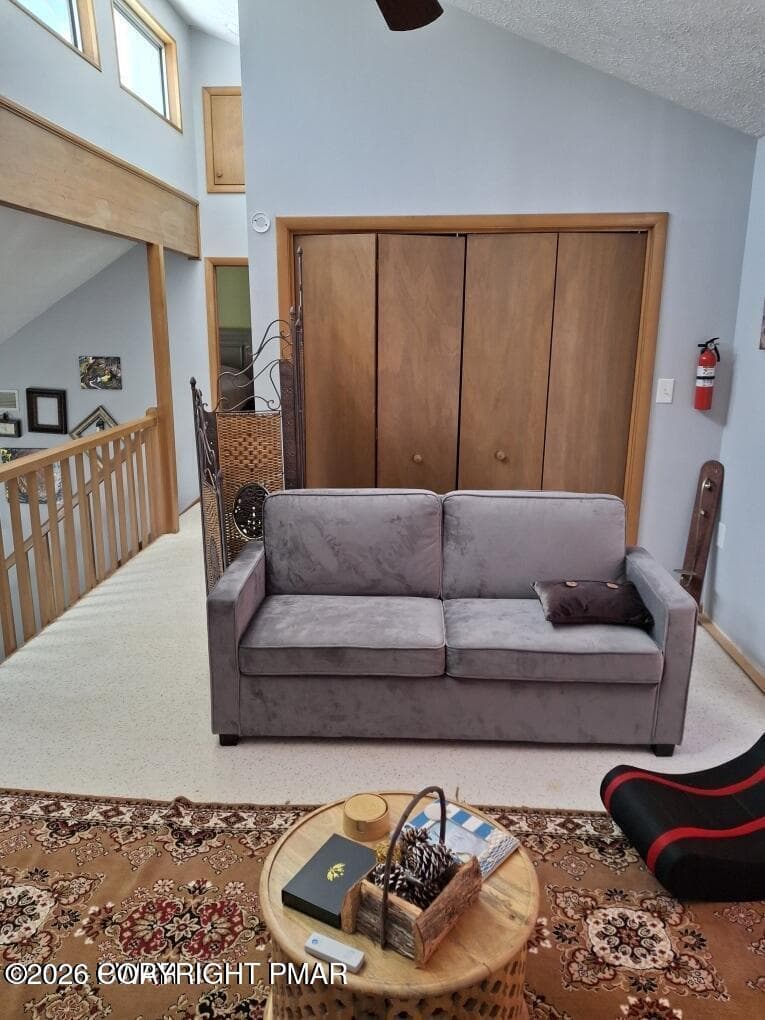 looft - 211 Brandyshire Drive, Tamiment, PA 18371, Tamiment