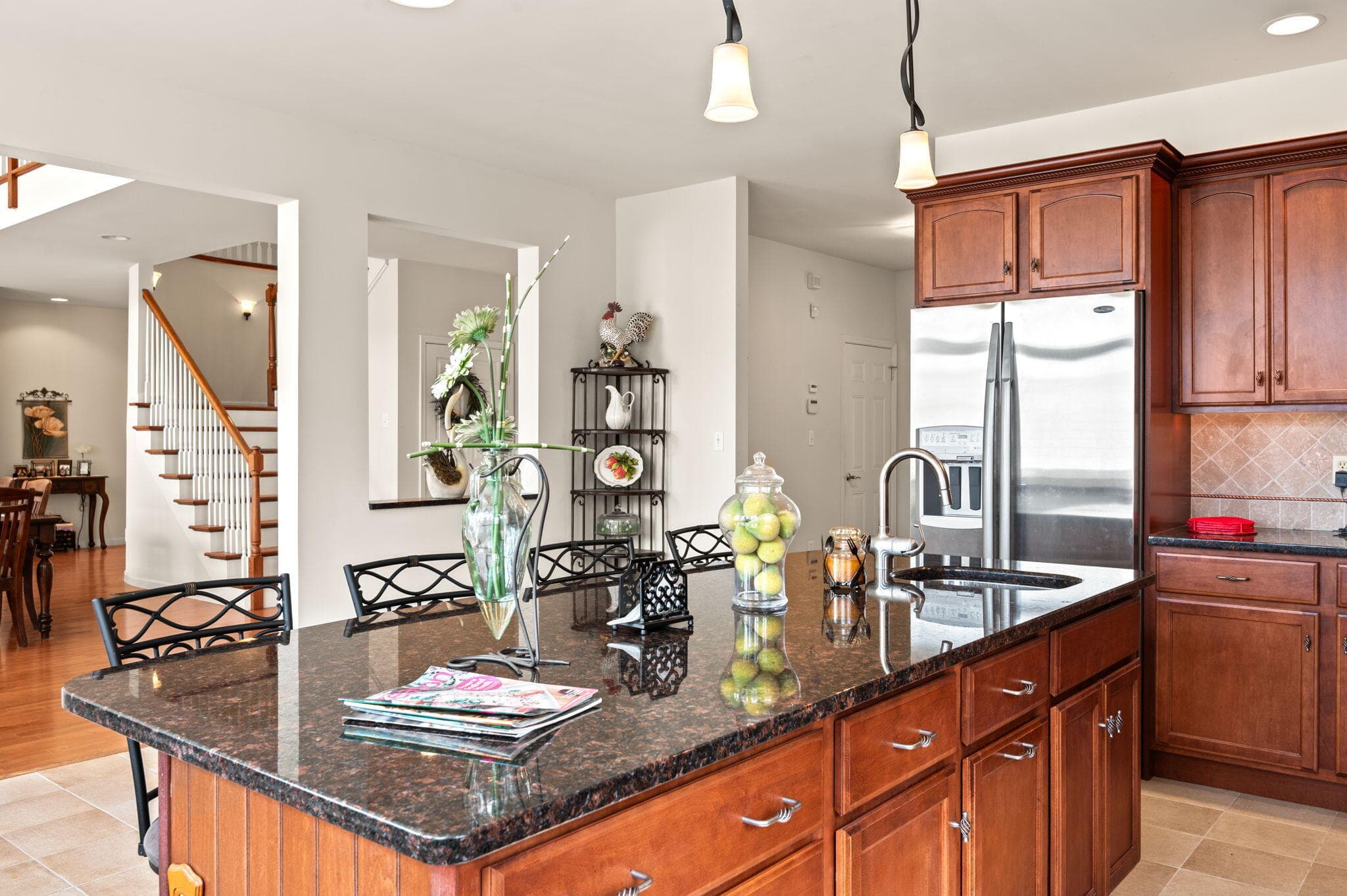 Center island - 8 Kickapoo Drive, Hazle Township, PA 18202, Hazle Township