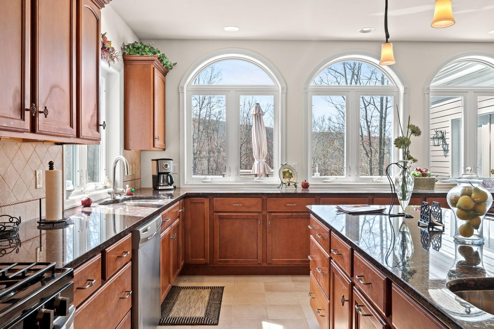 28-web-or-mls-8 kickapoo (27 of 76) - 8 Kickapoo Drive, Hazle Township, PA 18202, Hazle Township
