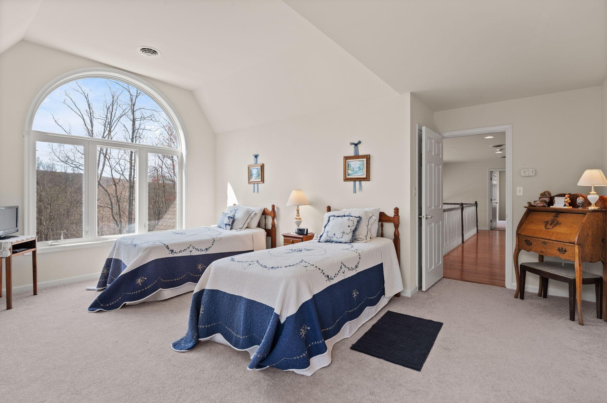 40-web-or-mls-8 kickapoo (39 of 76) - 8 Kickapoo Drive, Hazle Township, PA 18202, Hazle Township