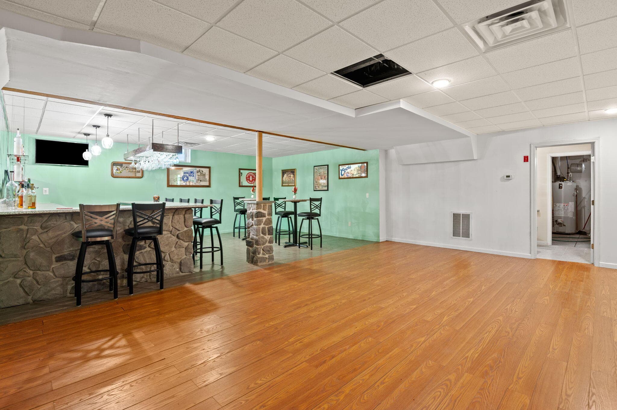 Wet bar area - 8 Kickapoo Drive, Hazle Township, PA 18202, Hazle Township