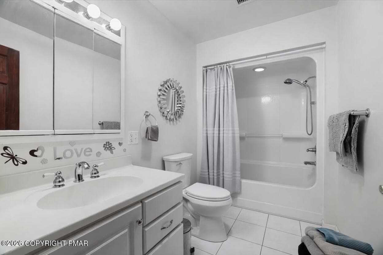 vondy-ffb49f77-a0ff-42ad-830b-1c5dfbf4c4 - 355 Washington Road, Greenfield Township, PA 18407, Greenfield Township