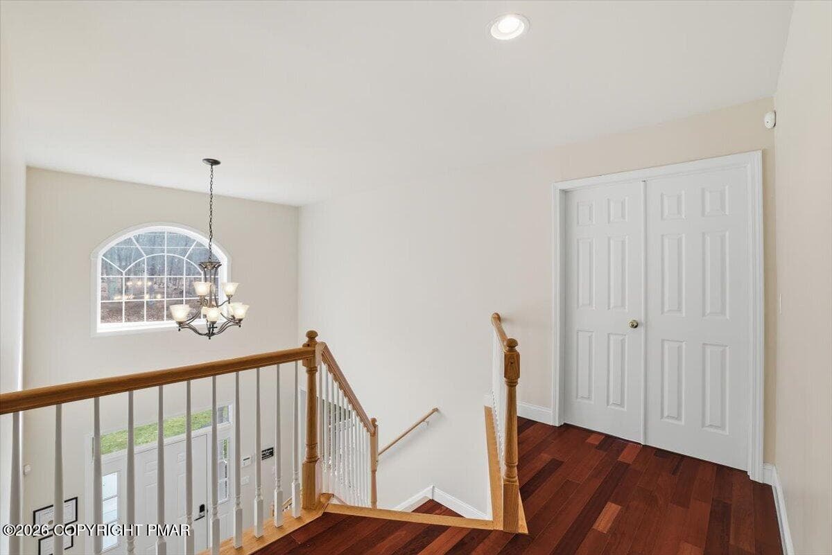 Landing - 290 W Lakeview Road, Lackawaxen, PA 18435, Lackawaxen
