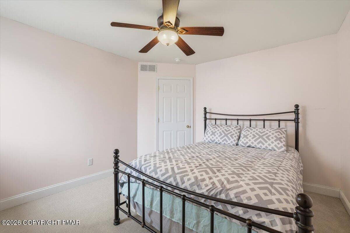 Bedroom 2 - 290 W Lakeview Road, Lackawaxen, PA 18435, Lackawaxen