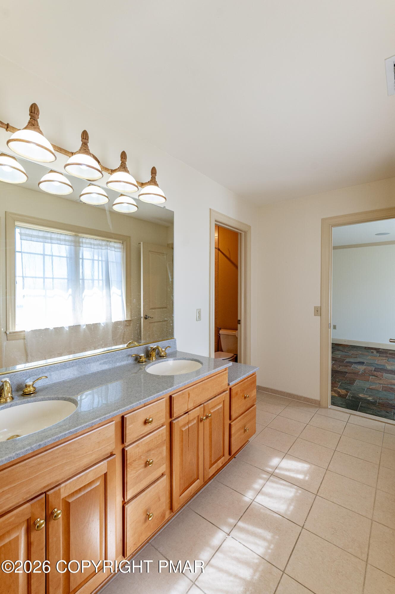 04-07-2026 - 49 Crest Blvd Easton-46 - 49 Crest Boulevard, Easton, PA 18045, Easton