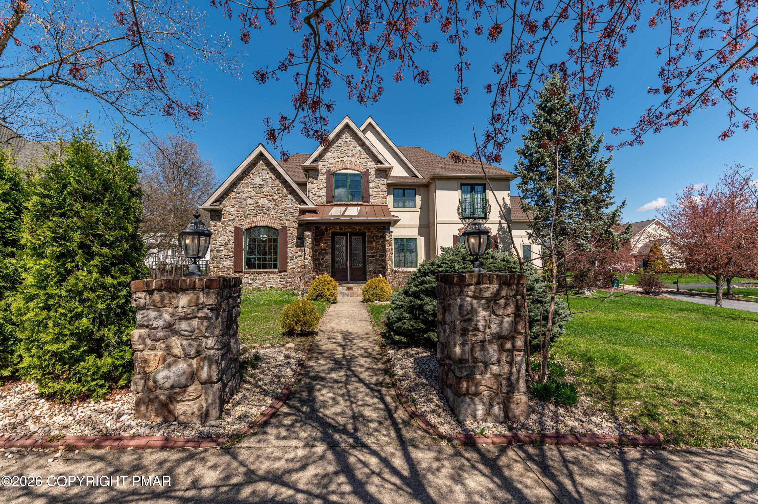 49 Crest Boulevard, Easton, PA 18045