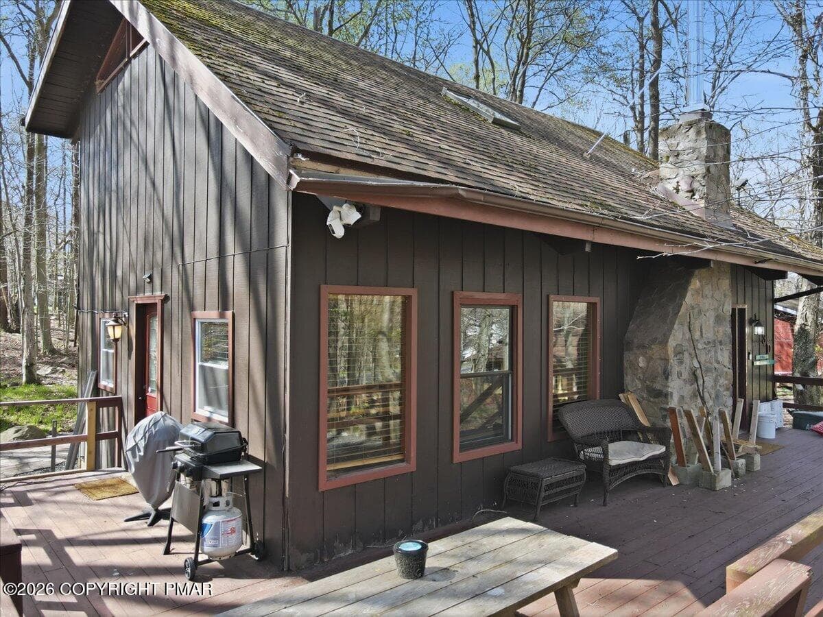 64-073_dji_fly_20260501_100658_961_17776 - 3355 Woodland Drive, Tobyhanna, PA 18466, Tobyhanna