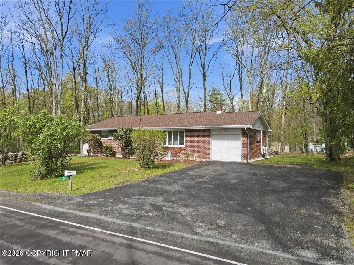 04-060_dji_fly_20260430_102216_923_17775 - 345 Laurel Lake Road, Bartonsville, PA 18321, Bartonsville