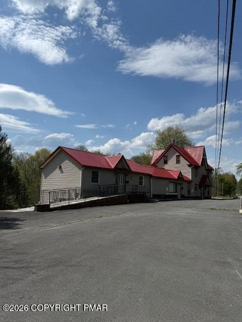 2523 Route 115, Effort, PA 18330