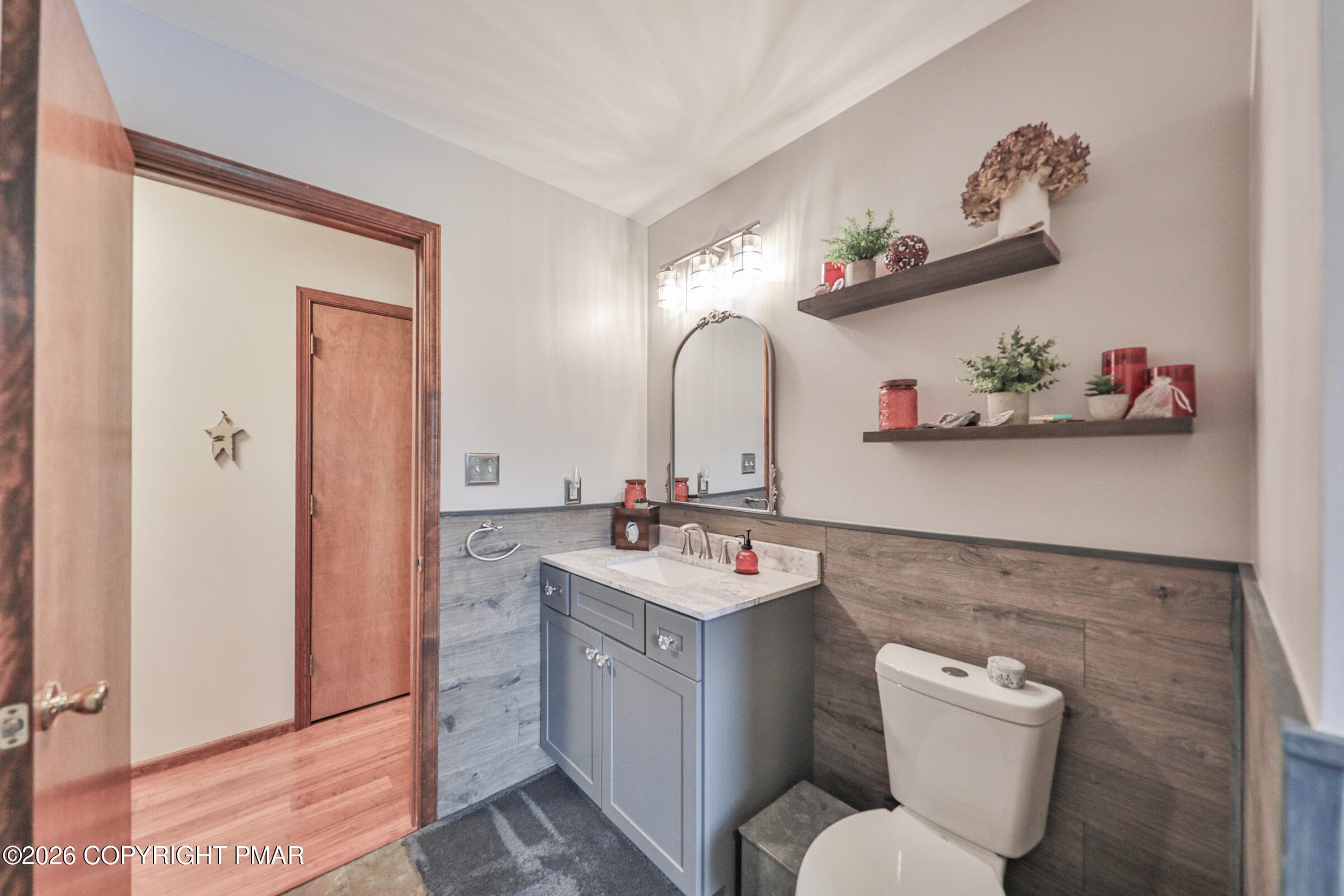 Main Bathroom (3) - 1040 Stagecoach Road W, Lehighton, PA 18235, Lehighton