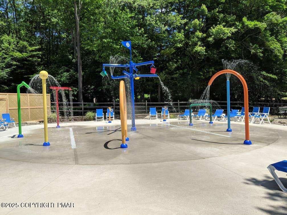 Splash Pad.2 - 1206 Locust Lane, Clifton Township, PA 18424, Clifton Township