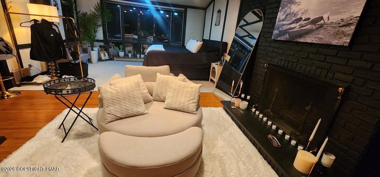 Family Room - 8200 Cadwalader Avenue, Elkins Park, PA 19027, Elkins Park