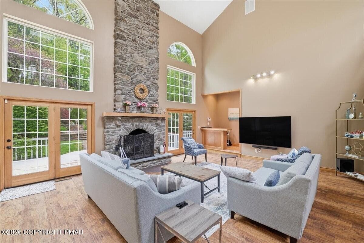 Great Room - 3358 Mountain View Drive, Tannersville, PA 18372