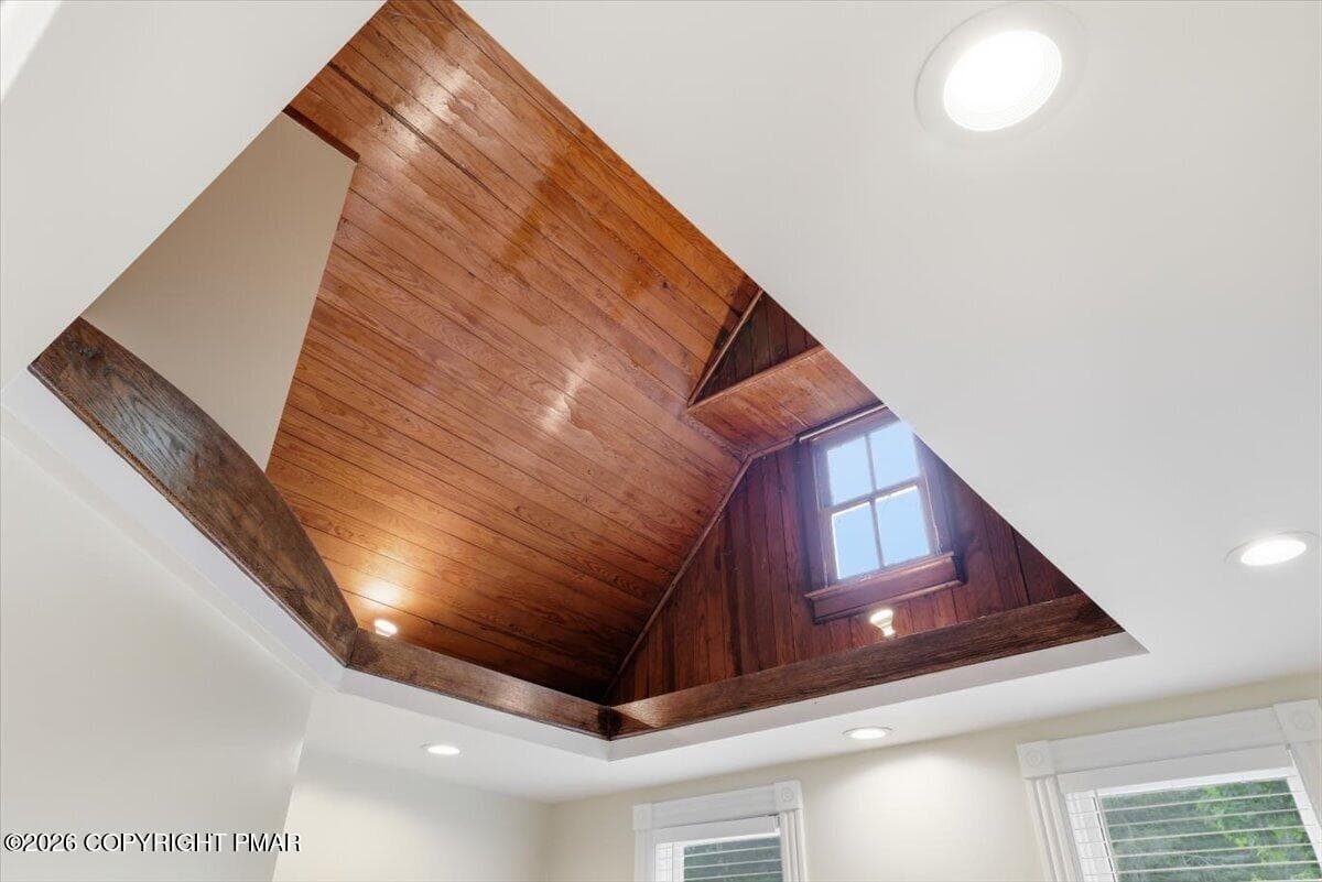 Shot of Vaulted ceiling - 3585 Fairyland Road, Lehighton, PA 18235, Lehighton