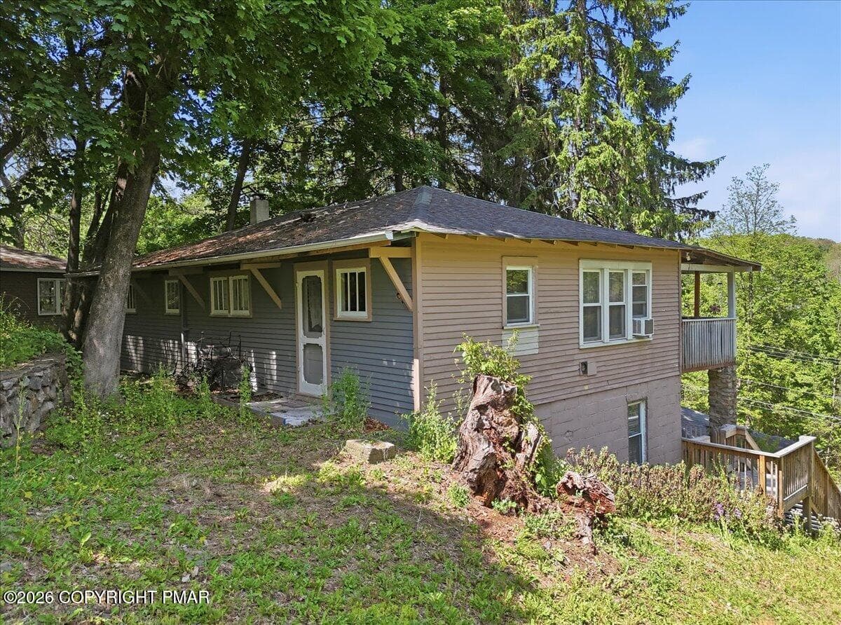 Back - 122 Cross Road, Saylorsburg, PA 18353, Saylorsburg