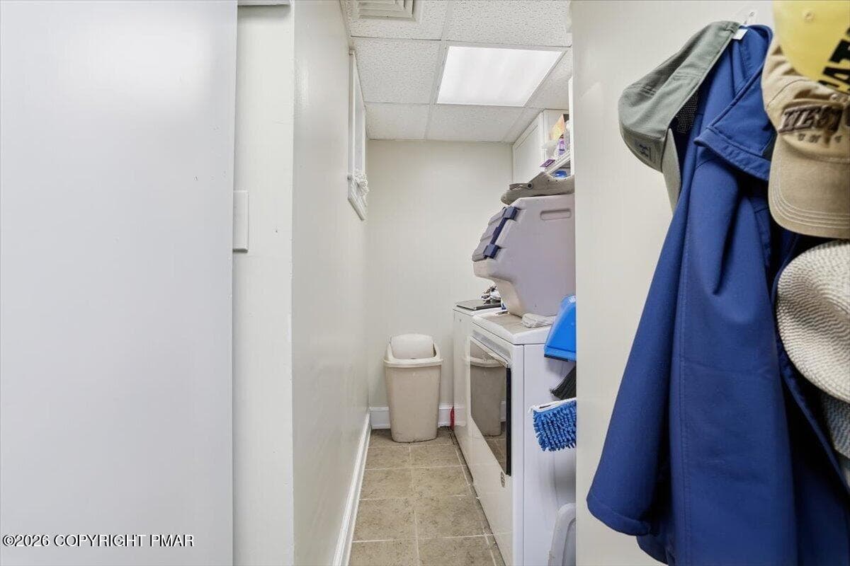 Laundry Room - 3585 Fairyland Road, Lehighton, PA 18235, Lehighton