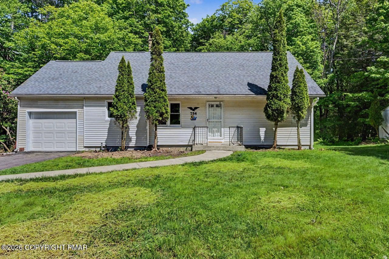 754 Carlton Rd 02 Large - 754 Carlton Road, South Sterling, PA 18460, South Sterling