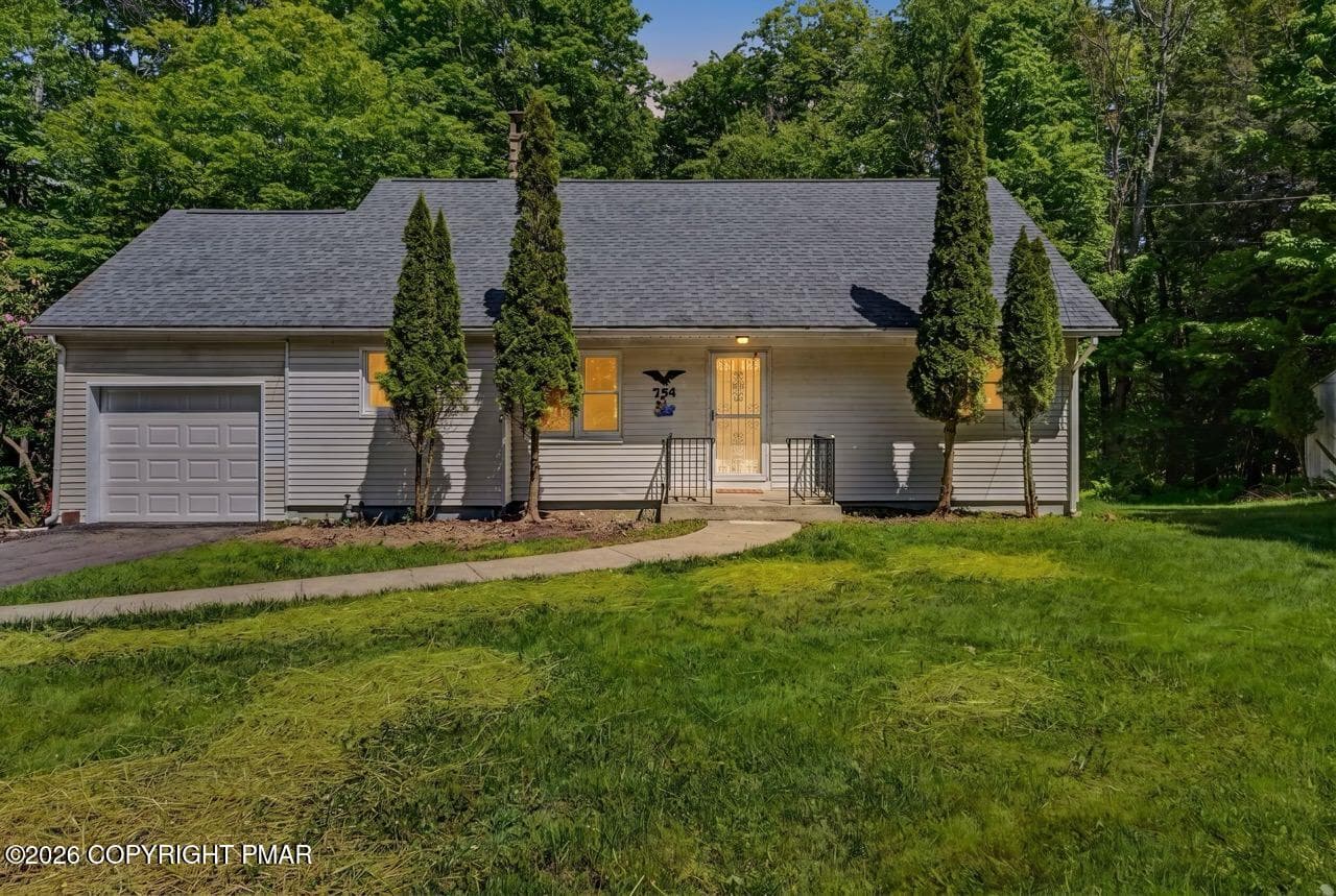 754 Carlton Rd 02-enhanced-1779839741170 - 754 Carlton Road, South Sterling, PA 18460, South Sterling