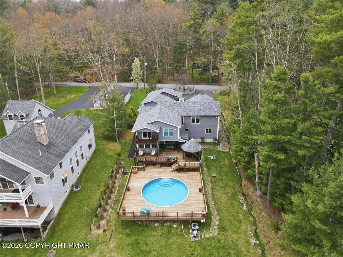 142-137_dji_fly_20260422_135256_463_1776 - 111 Spinnler Point Road, Tafton, PA 18464, Tafton
