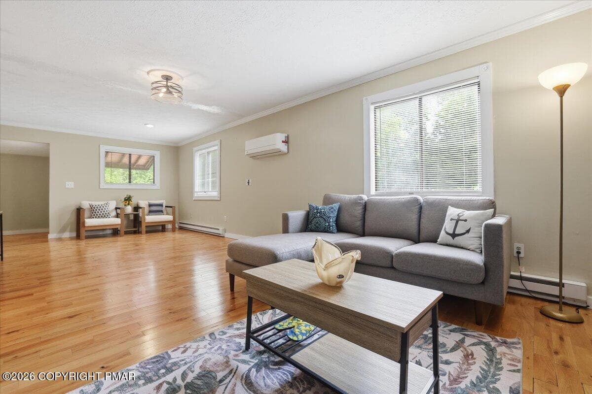Living Room Upper Floor - 644 Cayuga Drive, Tobyhanna, PA 18466