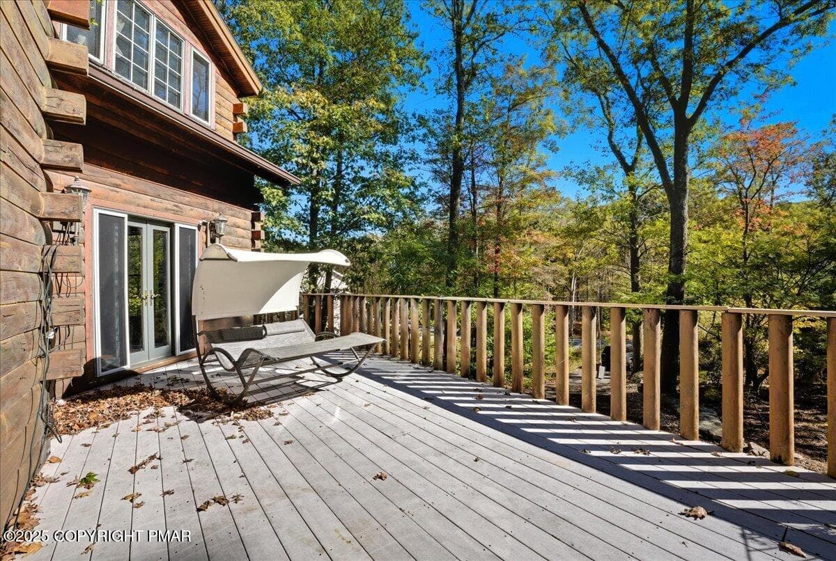084-069_DSC00401 - 493 Lake Drive, Nesquehoning, PA 18240