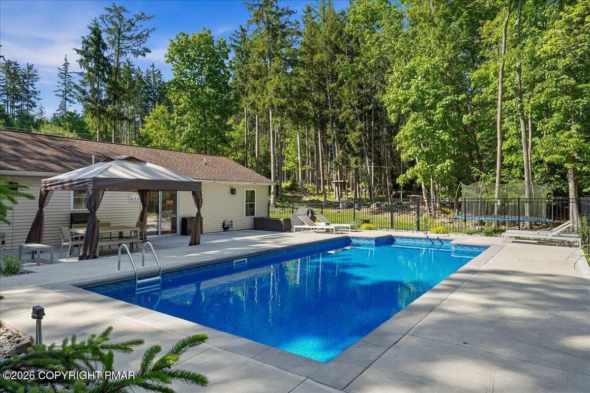 Beautiful Pool! - 502 San Marco Court, Henryville, PA 18332, Henryville