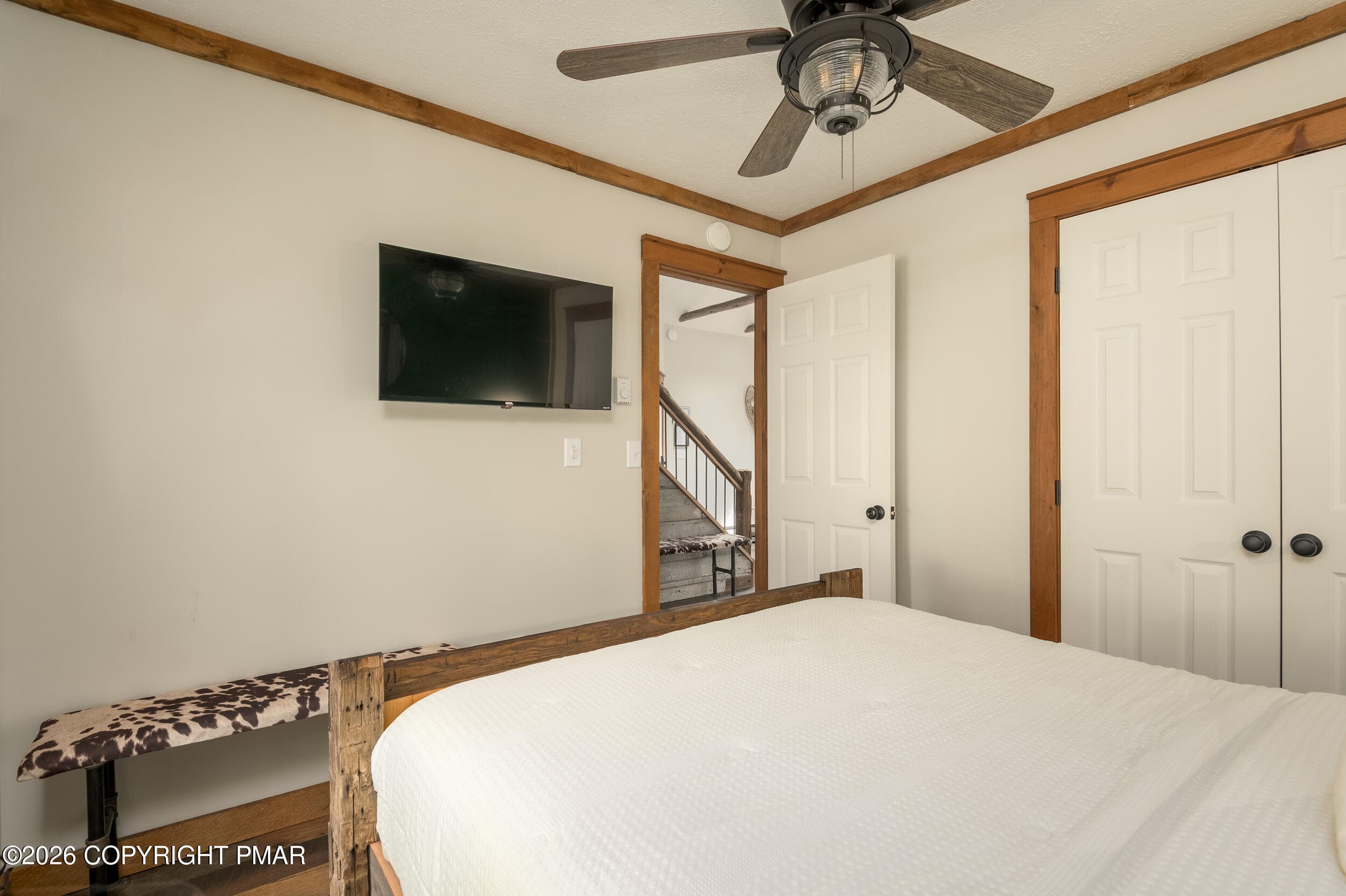 416-hickory-31-bedroom-tv-closet - 416 Hickory Drive, Tannersville, PA 18372, Tannersville