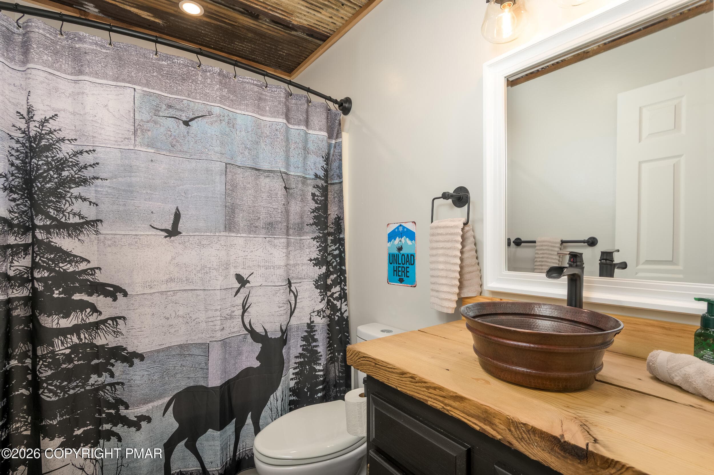 416-hickory-36-bathroom-2 - 416 Hickory Drive, Tannersville, PA 18372, Tannersville