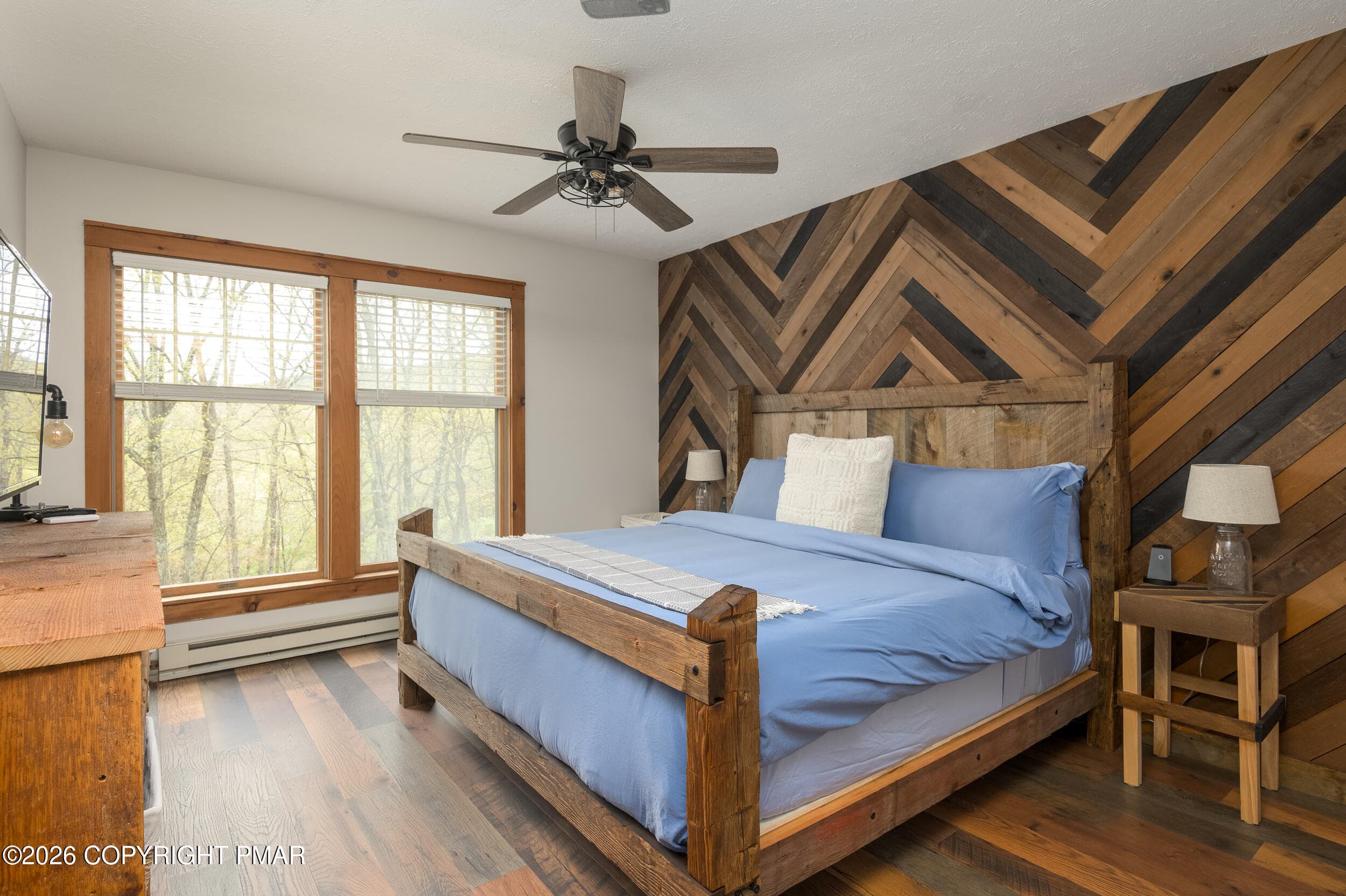 416-hickory-37-bedroom-herringbone-accen - 416 Hickory Drive, Tannersville, PA 18372, Tannersville