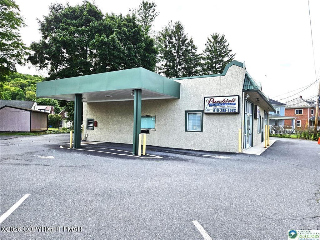 side - 6626 Main Street, Martins Creek, PA 18063, Martins Creek
