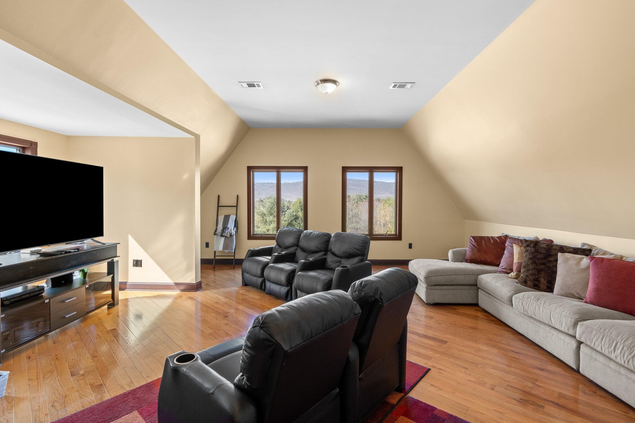 Bonus Room - 235 Plantation Drive, Lehighton, PA 18235, Lehighton