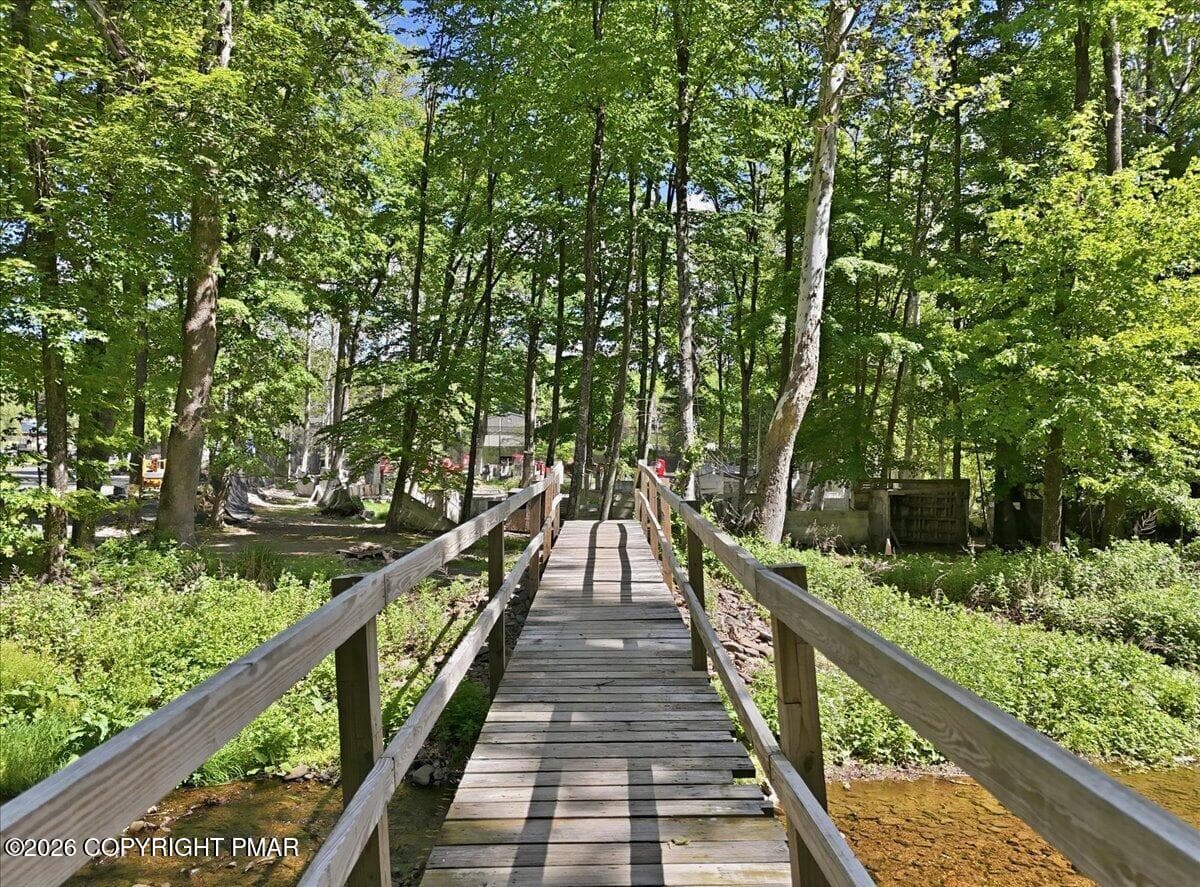 60-040_dji_fly_20260529_103406_0132_1780 - 145 Camelback Road, Tannersville, PA 18372