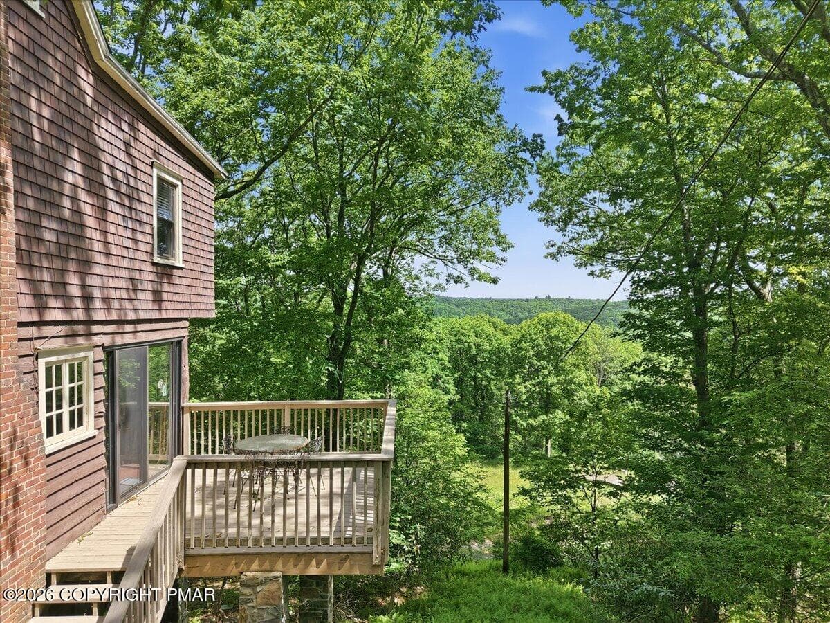 079-090_dji_fly_20260610_110830_0682_178 - 90 Oak Lane, Pocono Manor, PA 18349, Pocono Manor