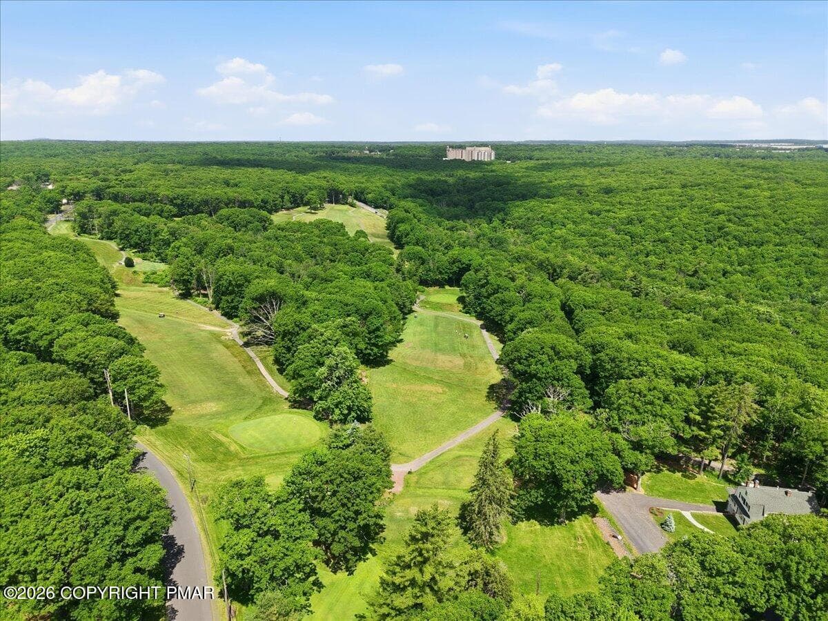 107-106_dji_fly_20260610_112004_0701_178 - 90 Oak Lane, Pocono Manor, PA 18349, Pocono Manor
