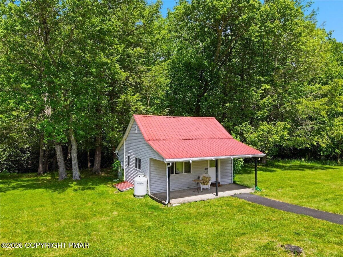 Cottage - 306 Merwinsburg Road, Effort, PA 18330, Effort