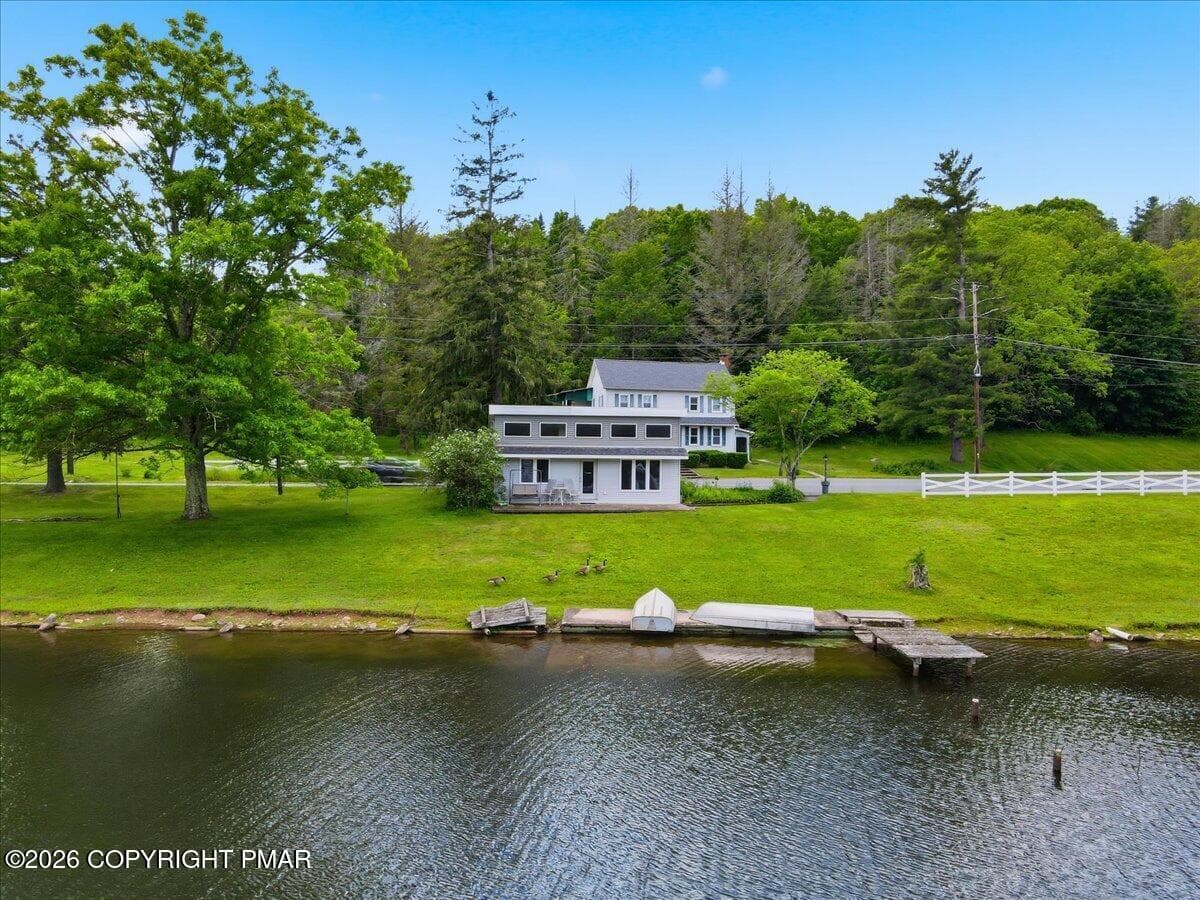 Cottage - 306 Merwinsburg Road, Effort, PA 18330, Effort