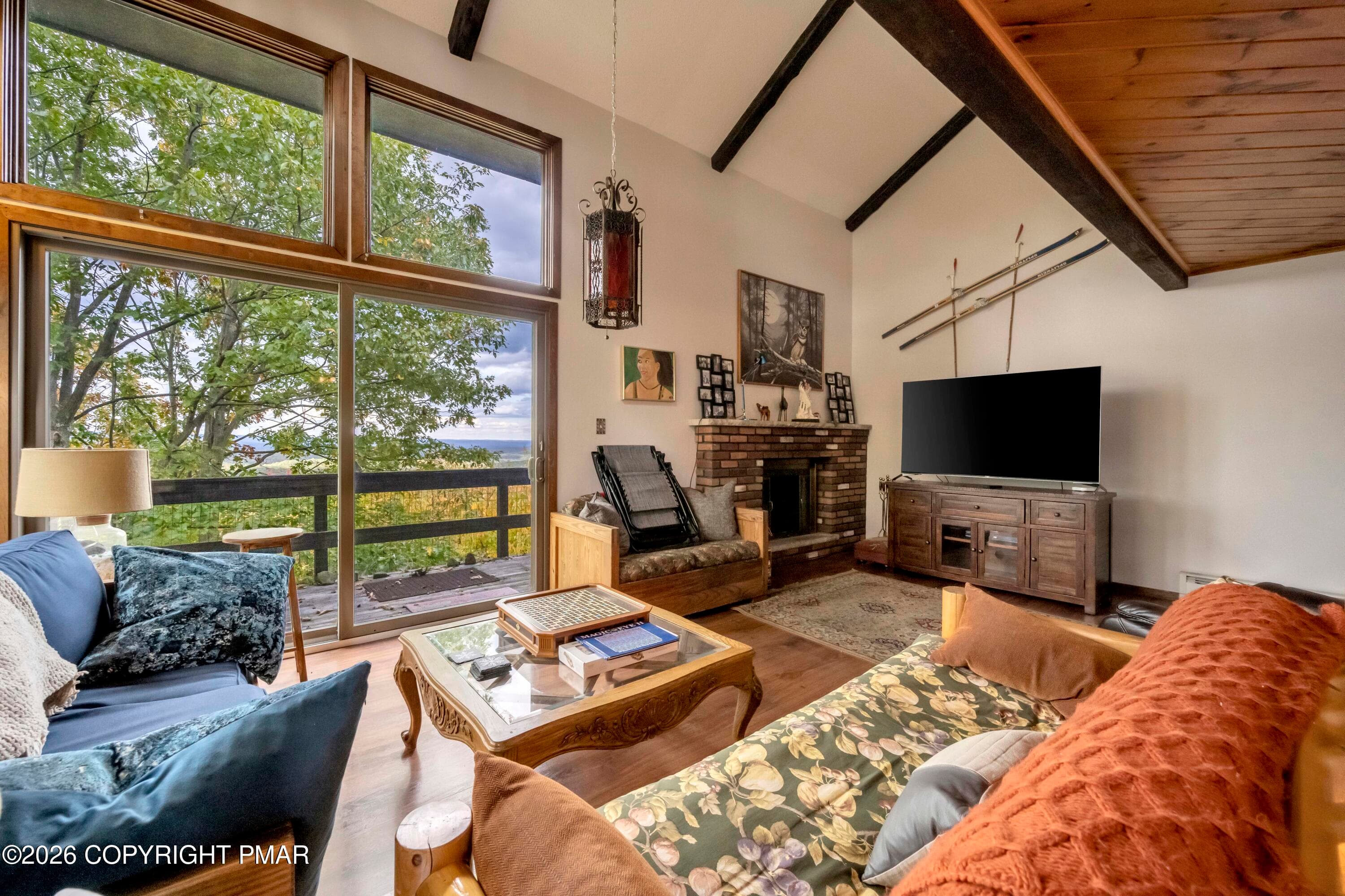 living room view - 262 Overlook Way, Tannersville, PA 18372, Tannersville