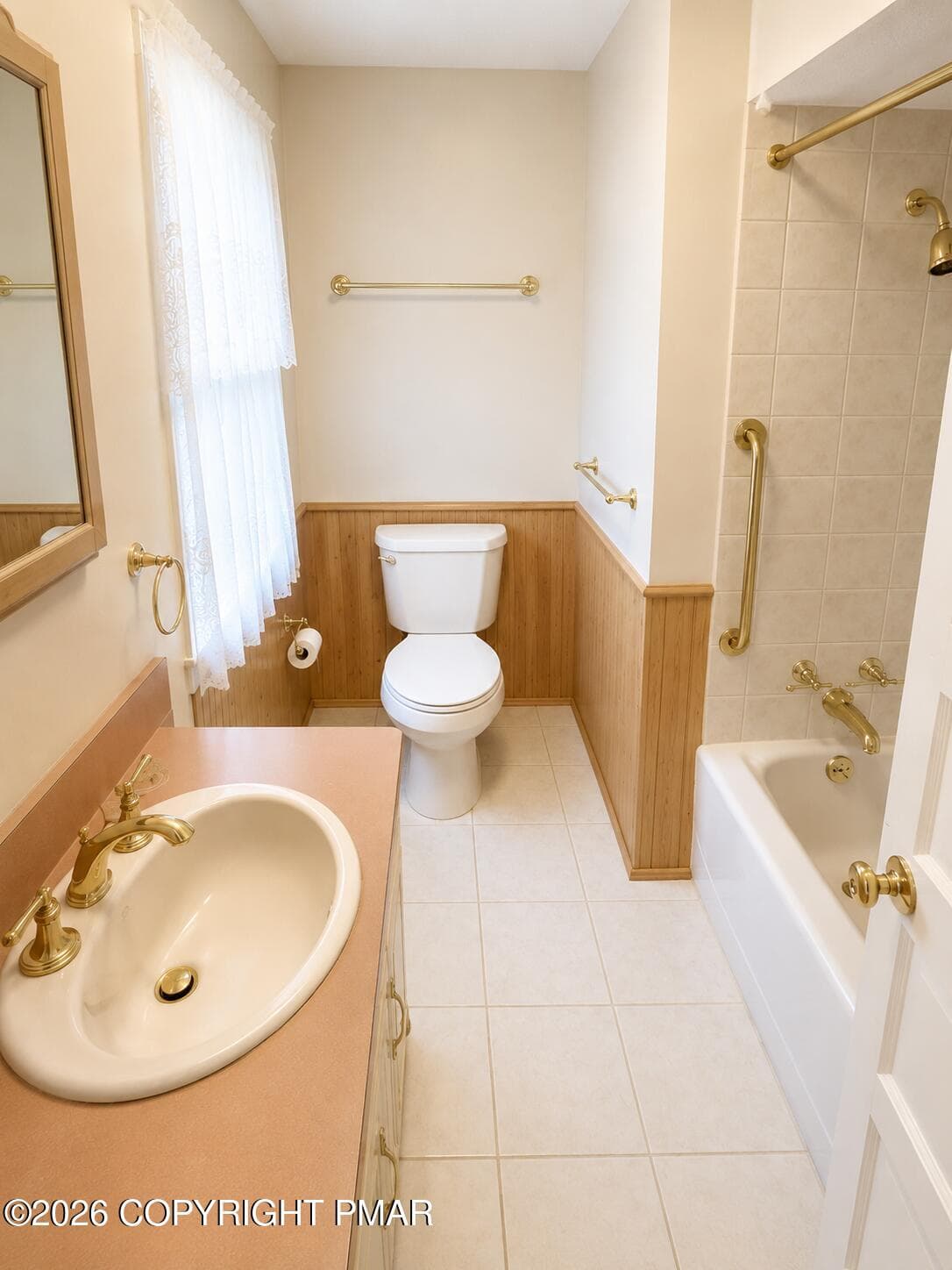 65C19B04-B784-4FC2-8DF7-ED18FD6E4FE5 - 1551 Lakeview Drive, White Haven, PA 18661, White Haven