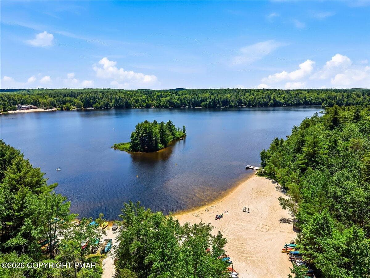 22-DJI_20260616131713_0128_D - 1142 Oakland Place, Pocono Pines, PA 18350