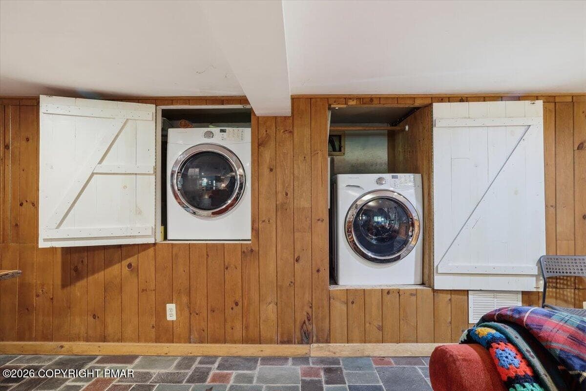 Laundry Closet(s) - 178 Westcolang Road, AKA 176 WESTCOLANG, Lackawaxen, PA 18435, Lackawaxen