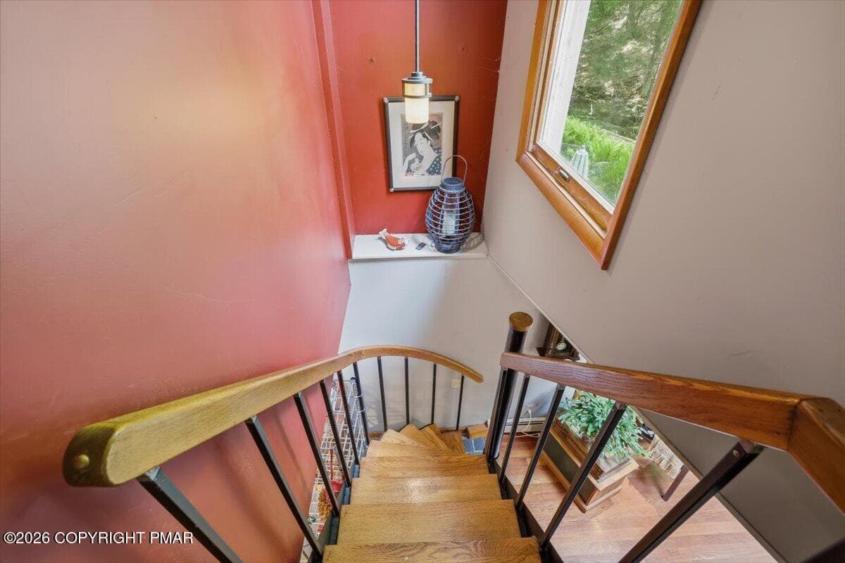 Staircase - 178 Westcolang Road, AKA 176 WESTCOLANG, Lackawaxen, PA 18435, Lackawaxen