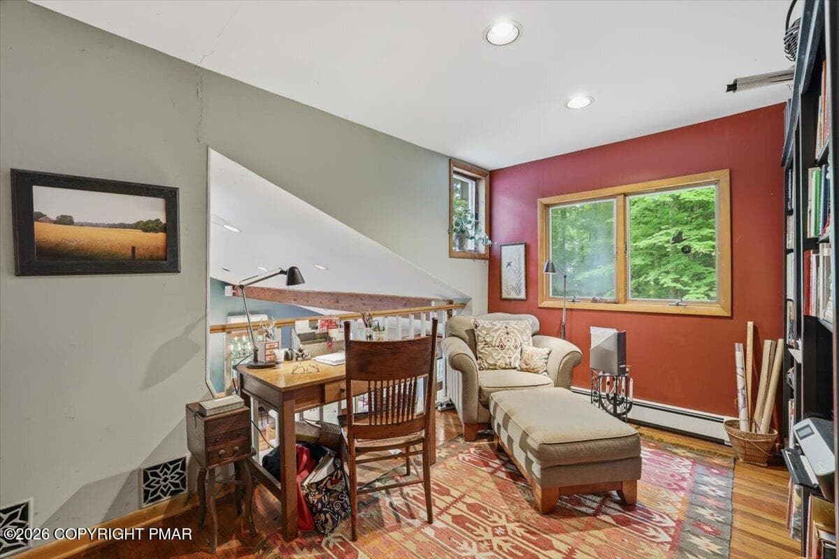 Sitting Area/ Loft - 178 Westcolang Road, AKA 176 WESTCOLANG, Lackawaxen, PA 18435, Lackawaxen