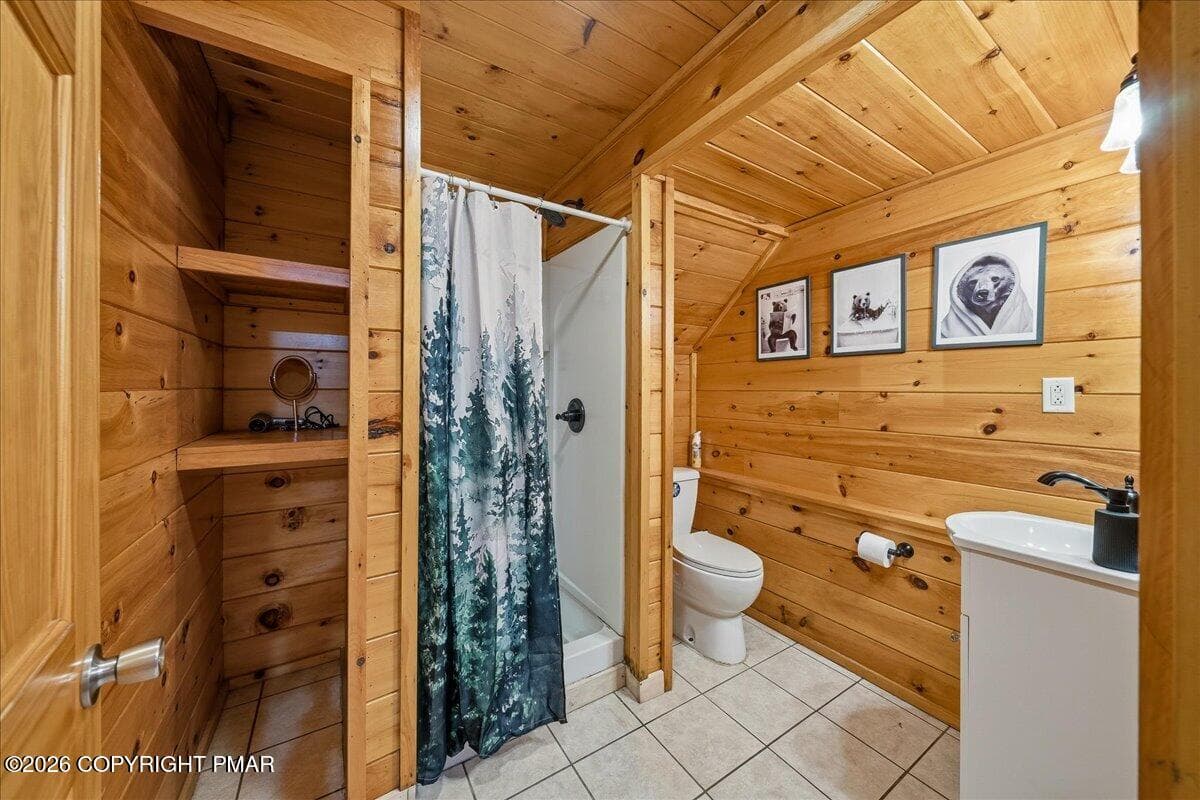 Bathroom #3 - 255 Hillary Drive W, Freeland, PA 18224, Freeland