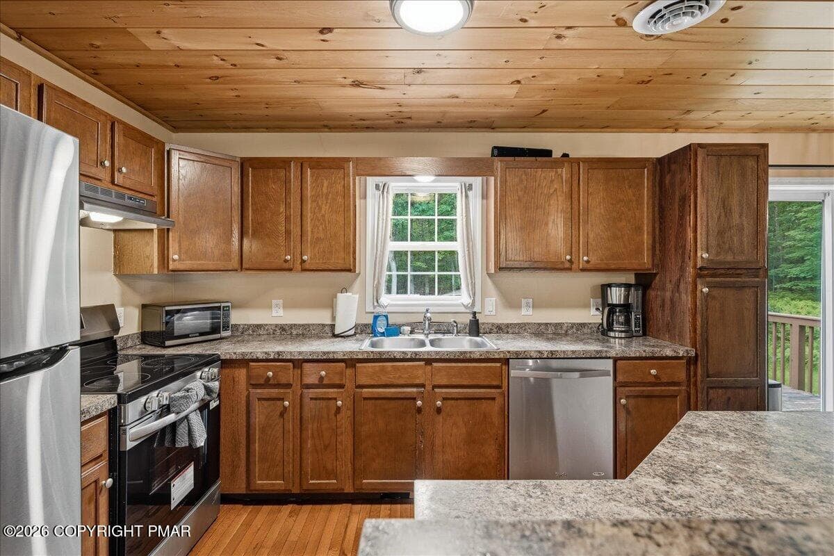 Kitchen - 255 Hillary Drive W, Freeland, PA 18224, Freeland